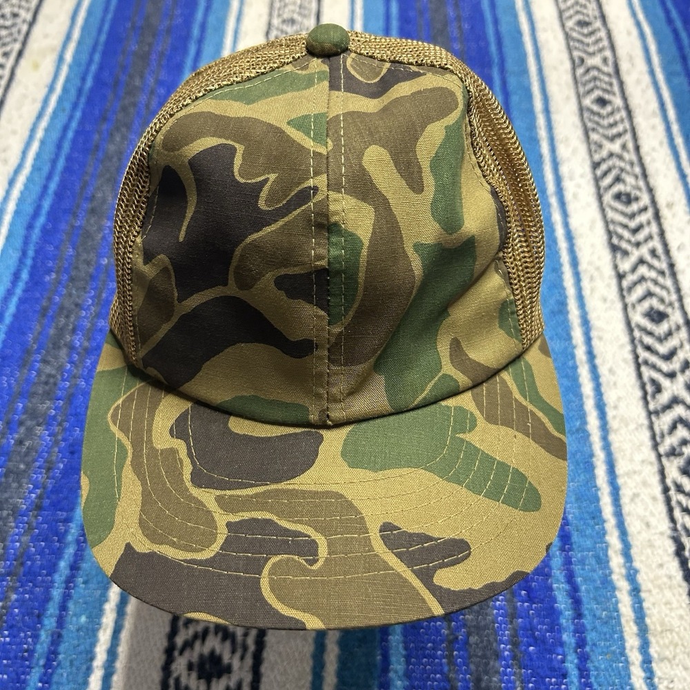 Vintage 80s Woodland Camo Trucker Hat Mesh Snapback Made Korea Hunting Cap